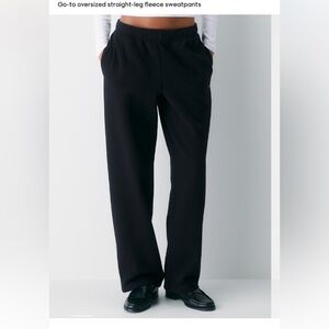 Aritzia Cozy Sweatfleece Mega Straight™ Sweatpant - Black